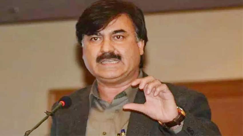 Shaukat Yousafzai, father of 13 children from two wives, forgot name of youngest son on live TV