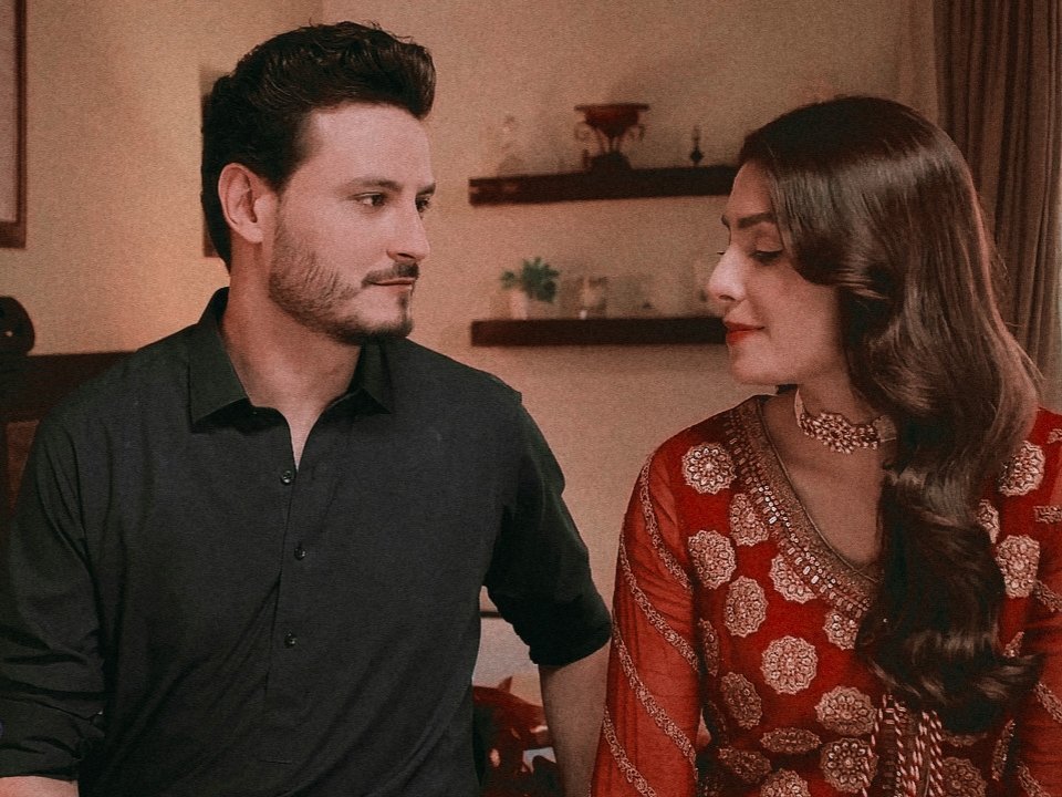 Want to woo a woman? Here is some advice from male leads of Pakistani dramas!