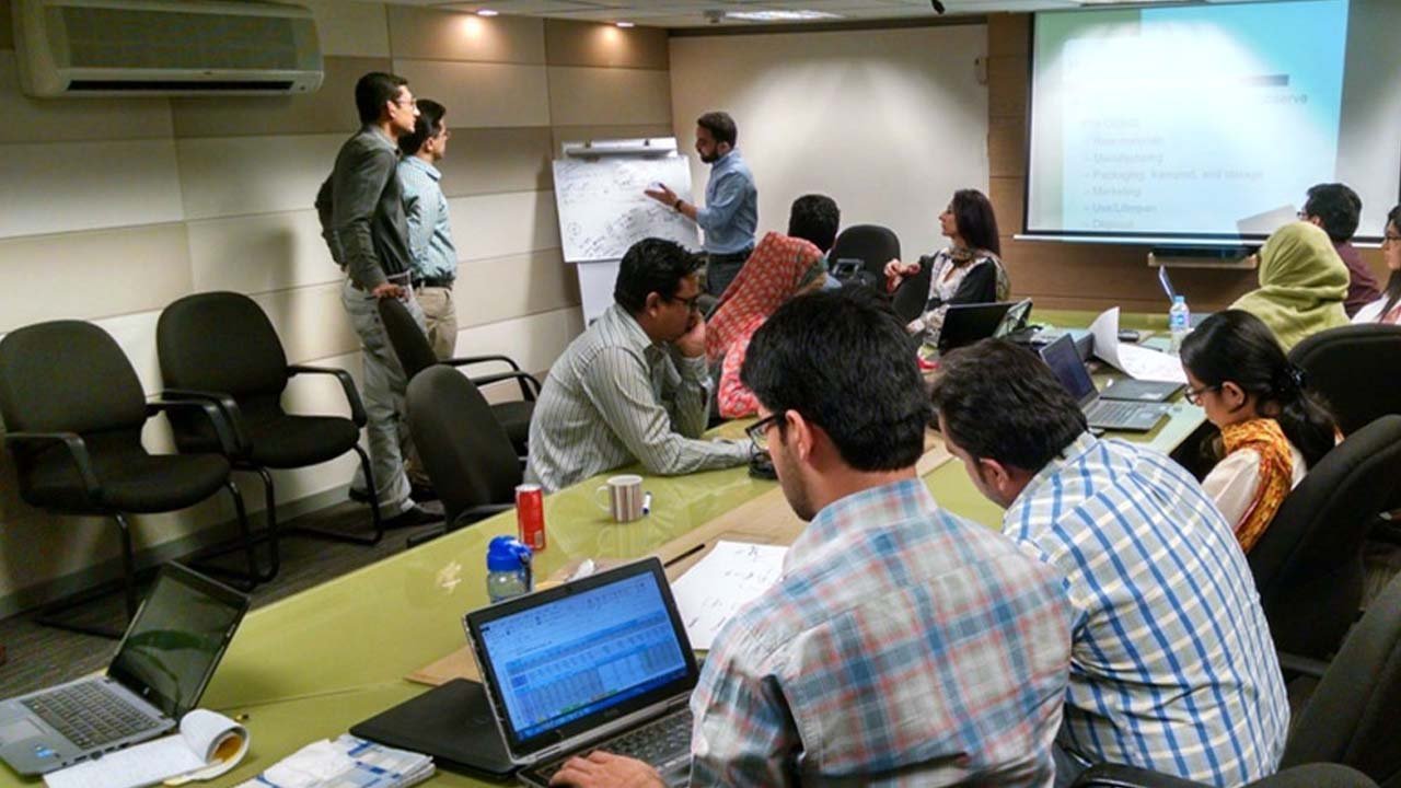 2,000 Pakistani workers secured jobs in Korea through EPS, says Korean ambassador