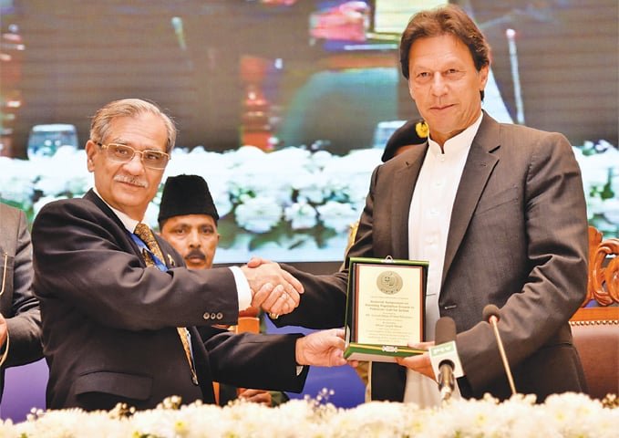 ‘Imran Khan ko mukammal taur par sadiq aur amin nahi qarar diya tha’: Saqib Nisar