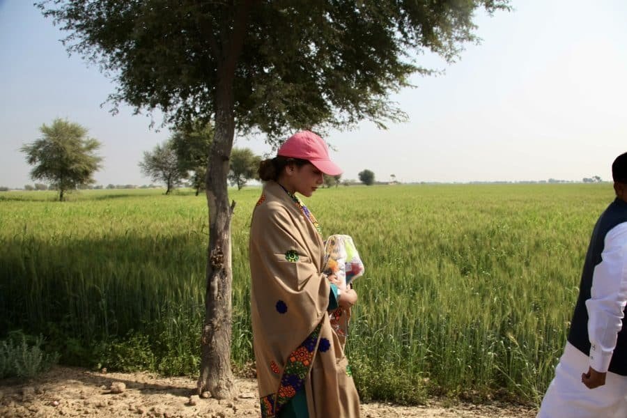 Hadiqa Kiani has built 100 homes for flood victims in Balochistan