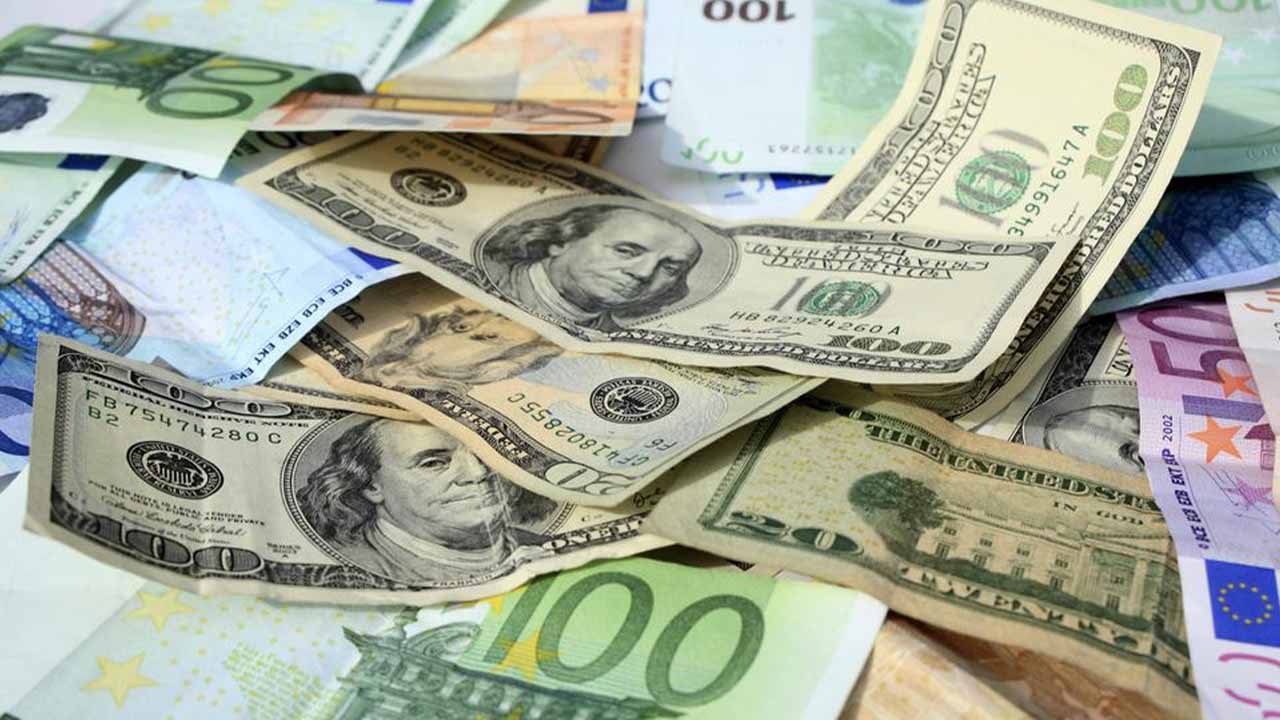 Overseas Pakistanis send home remittances worth $2.5 billion, marking a seven-month high
