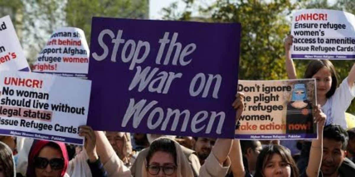 Survey resurfaces: 40 per cent Pakistani men believe beating wife justified five years ago