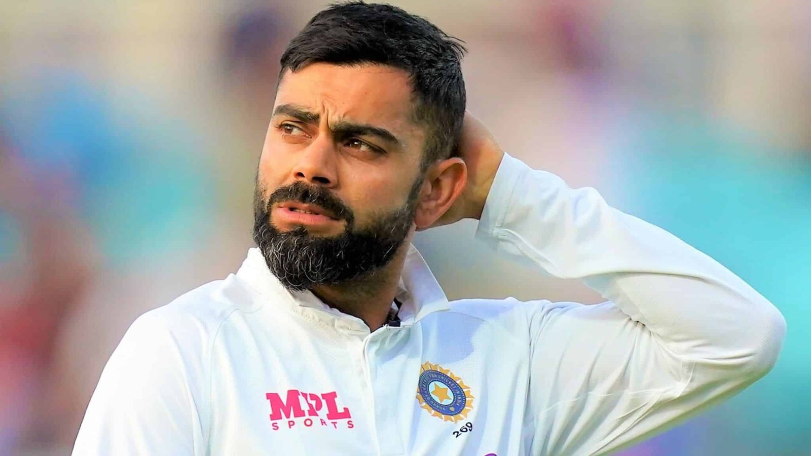 Virat Kohli charges PKR 28 crore for one Instagram post