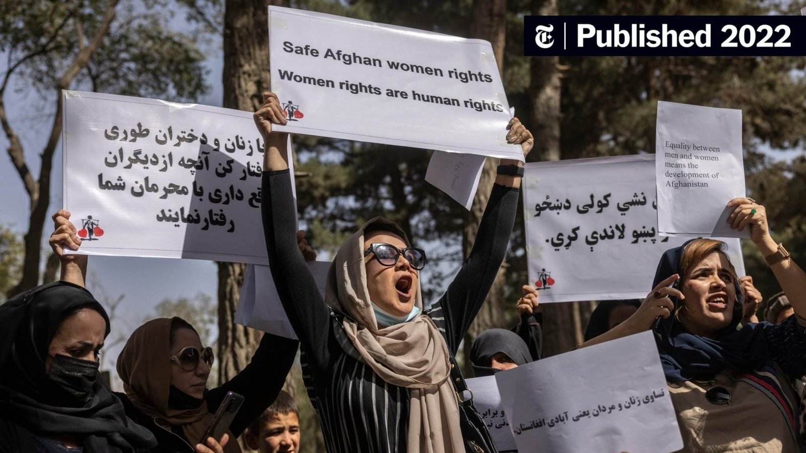 Afghan women protest beauty parlour ban, Taliban hit protestors with tasers