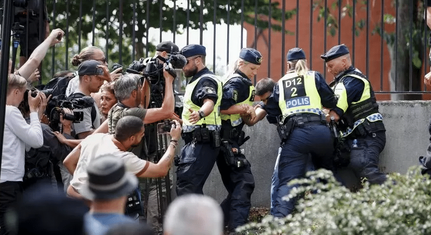 UN to hold urgent meeting on Quran burning incident in Sweden on Pakistan’s request