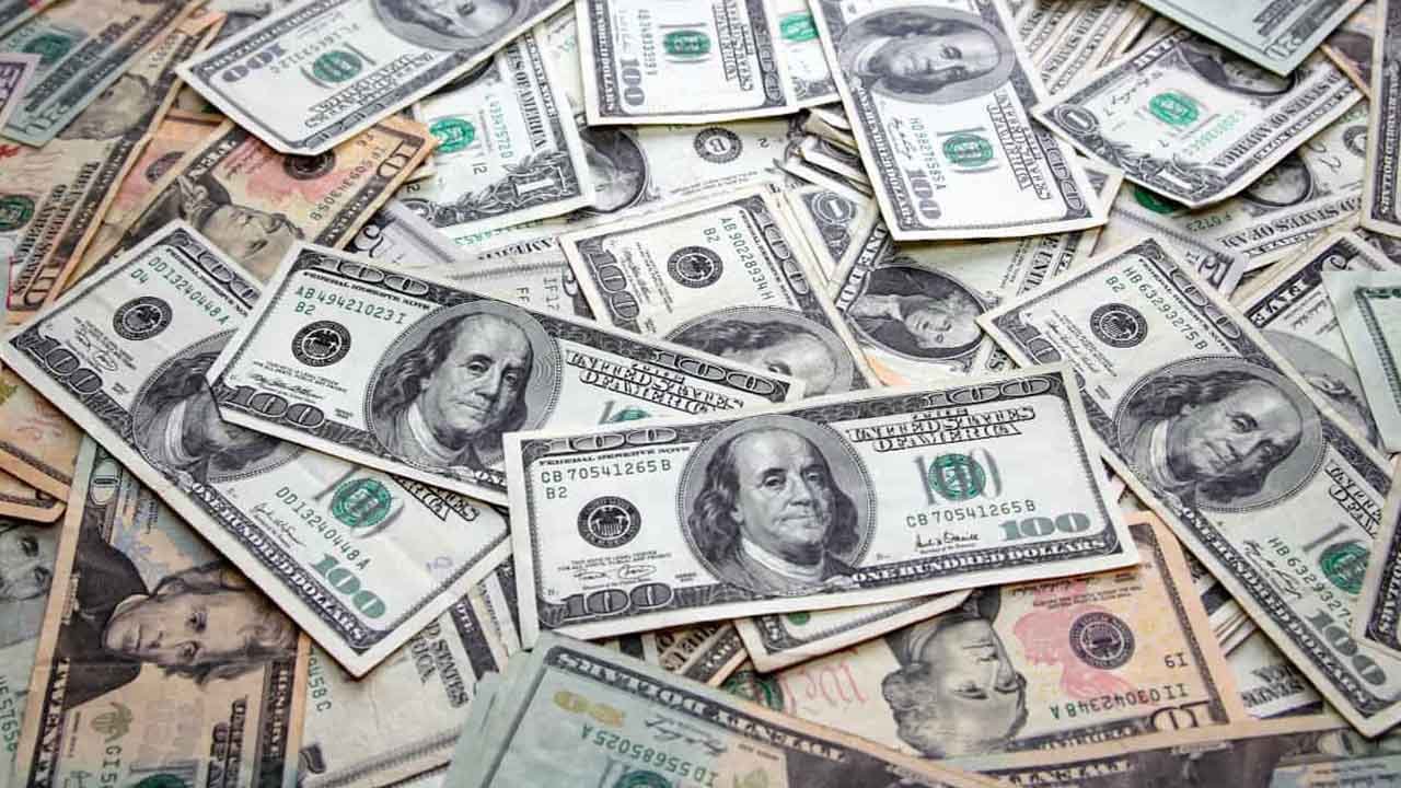 Pakistan’s foreign exchange reserves rise to $8.4 billion