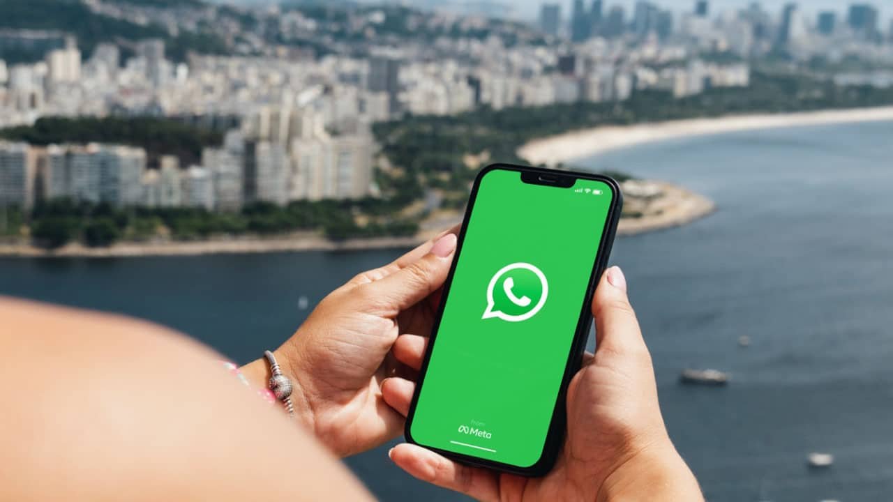 WhatsApp introduces high-quality video sharing and enhanced profile icons in latest update