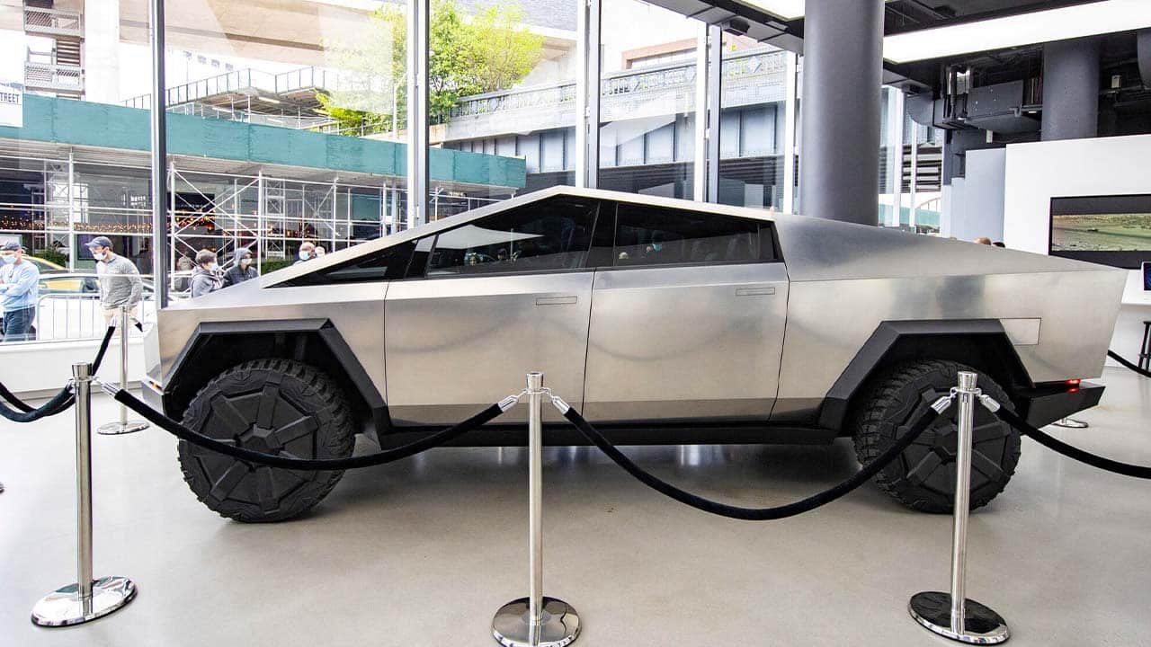 Tesla overcomes setbacks, produces first Cybertruck after two years