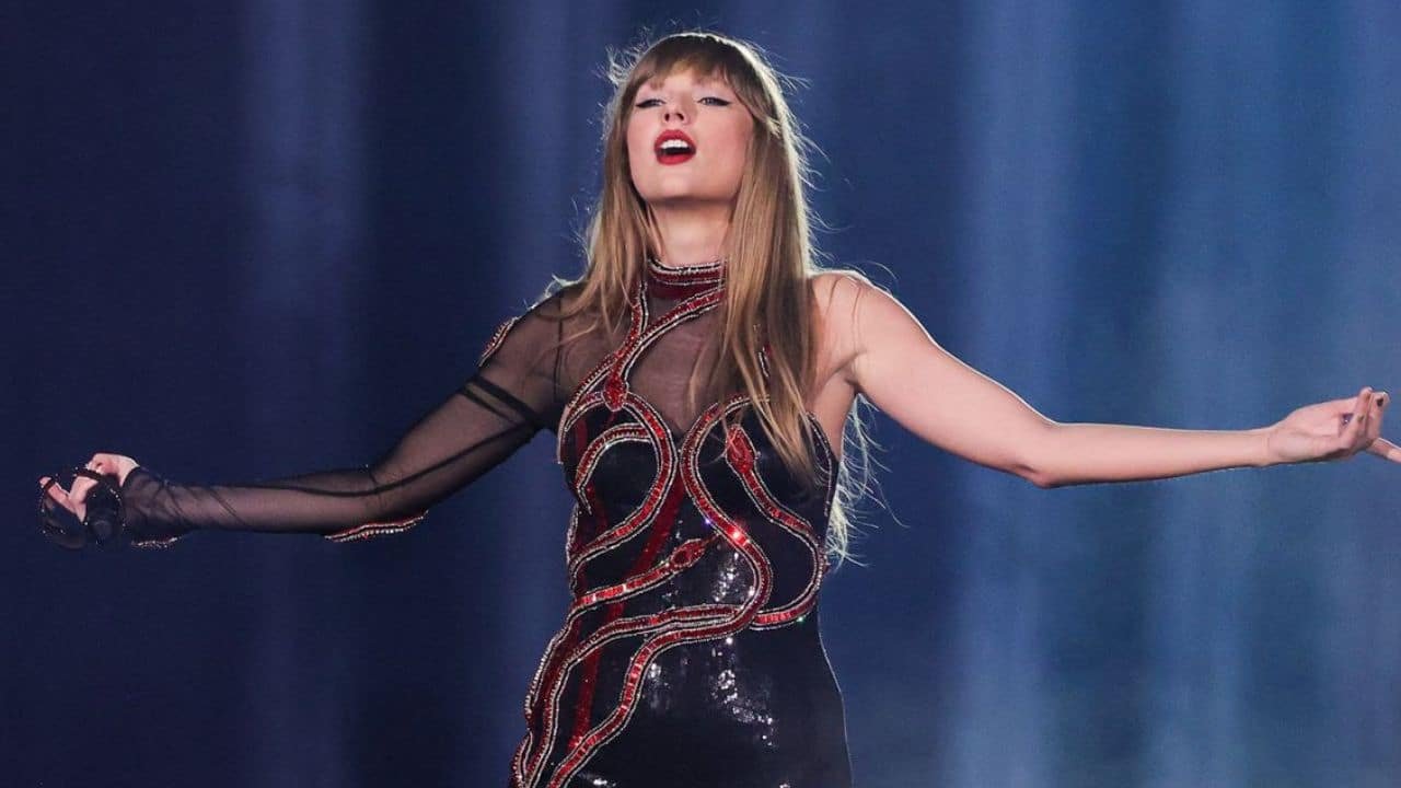 Eras tour in Karachi? Twitter hilariously reimagines Taylor Swift’s visit to Pakistan