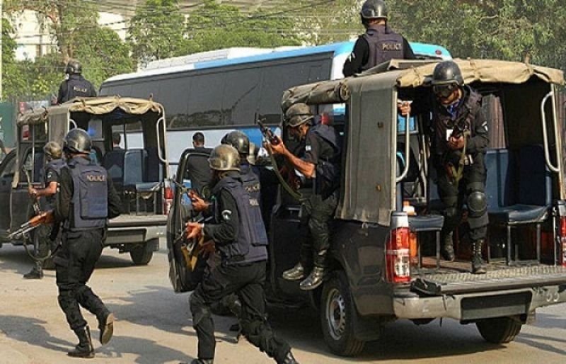 Indian spy arrested in Karachi