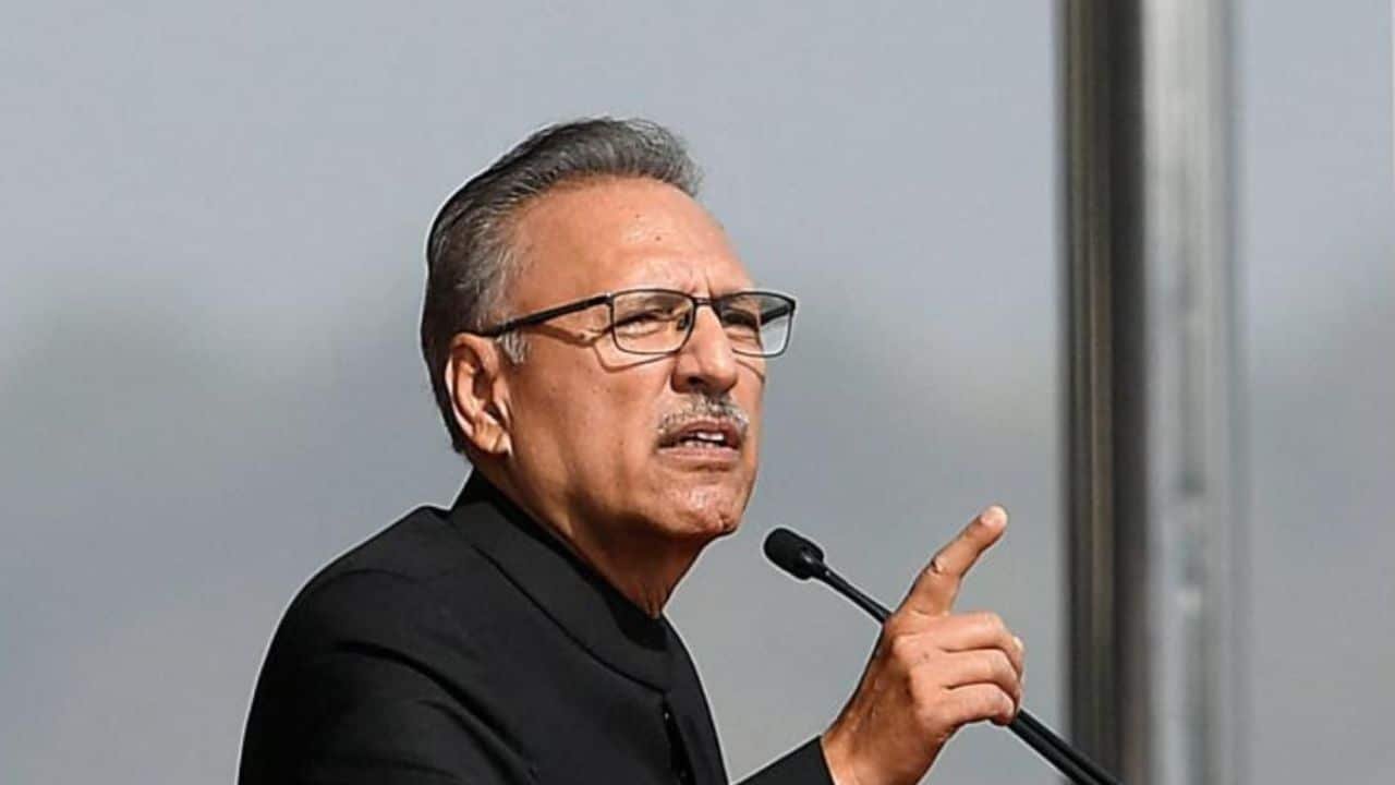 President Alvi ko chahiye mazeed salary