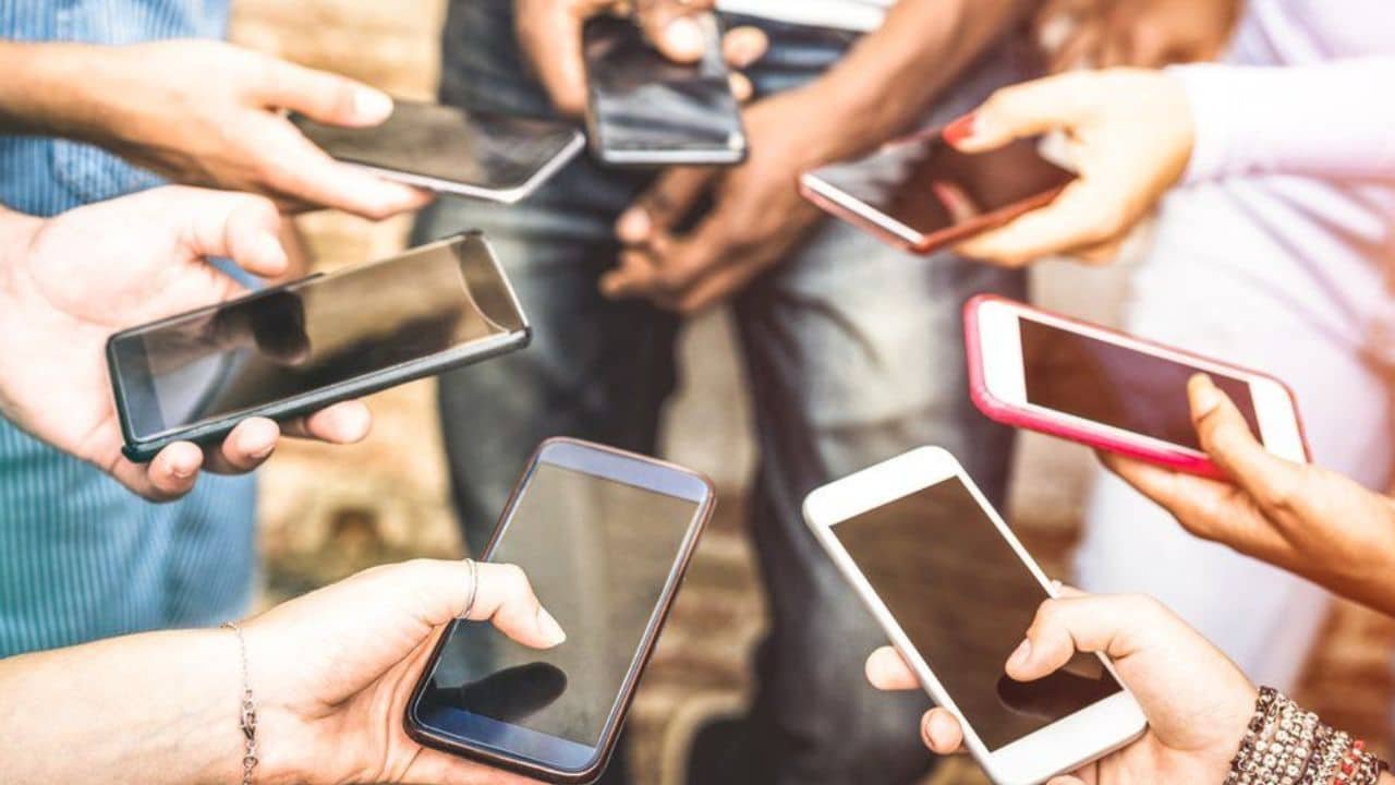 Pakistan launches its own WhatsApp-like messaging platform called Beep