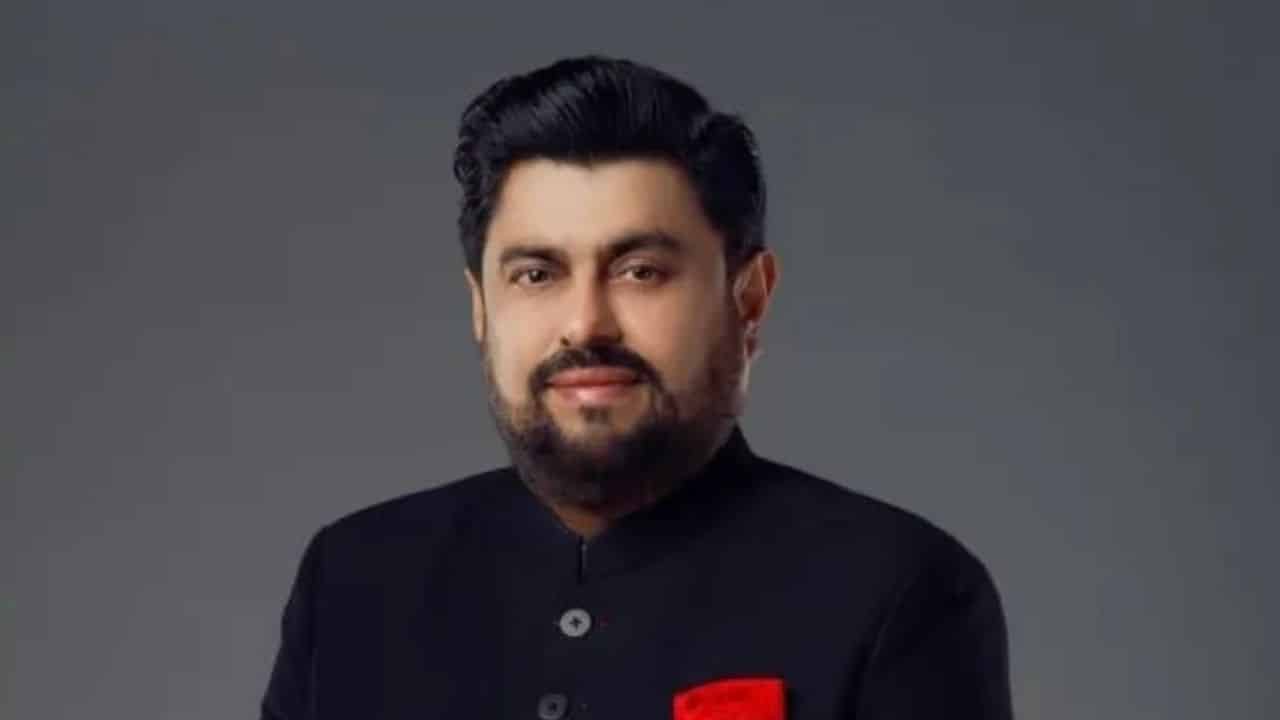 Who is Shoaib and why is Governor Sindh promoting him?