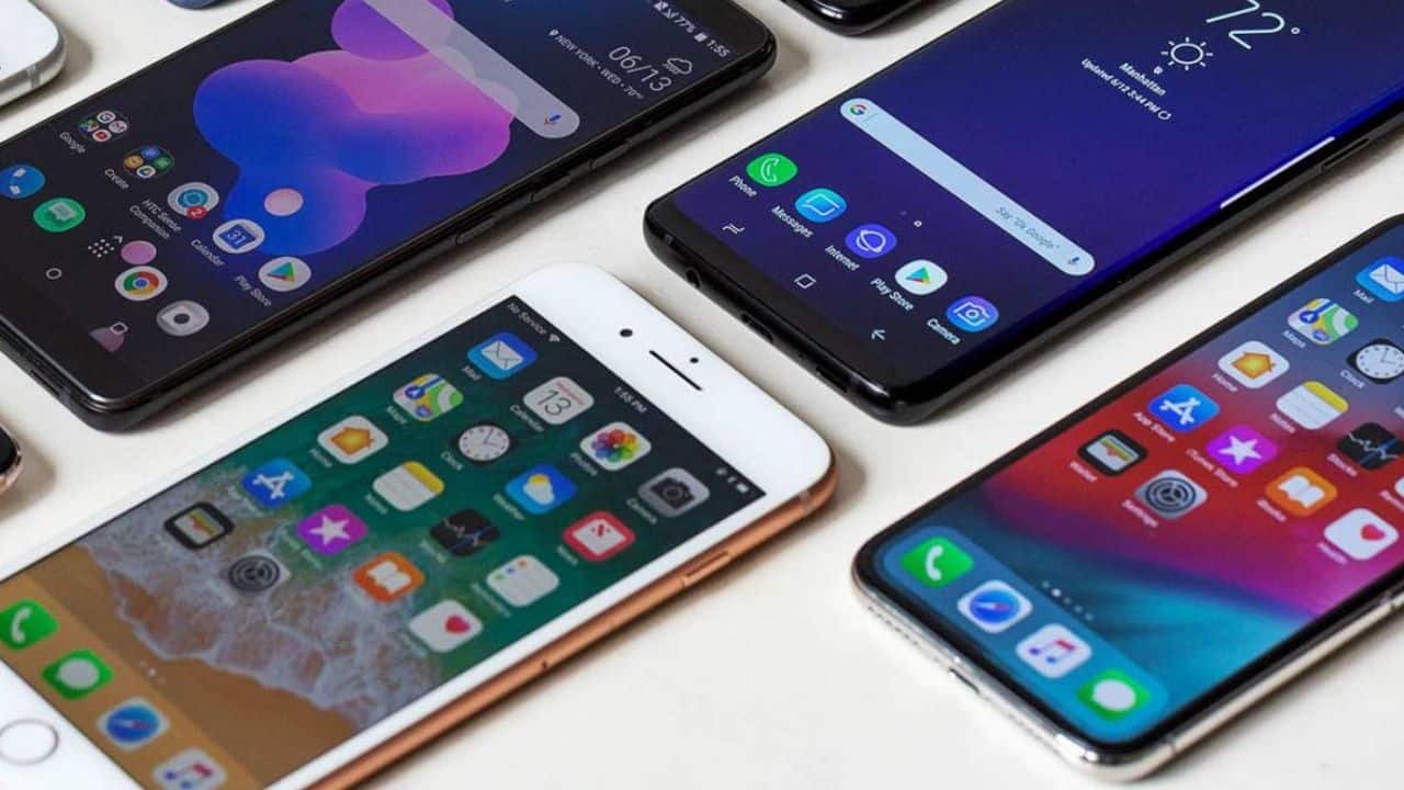 Significant decline in mobile phone imports in two months