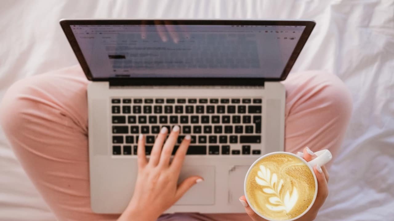 Chinese woman holds 16 corporate jobs for three years without showing up