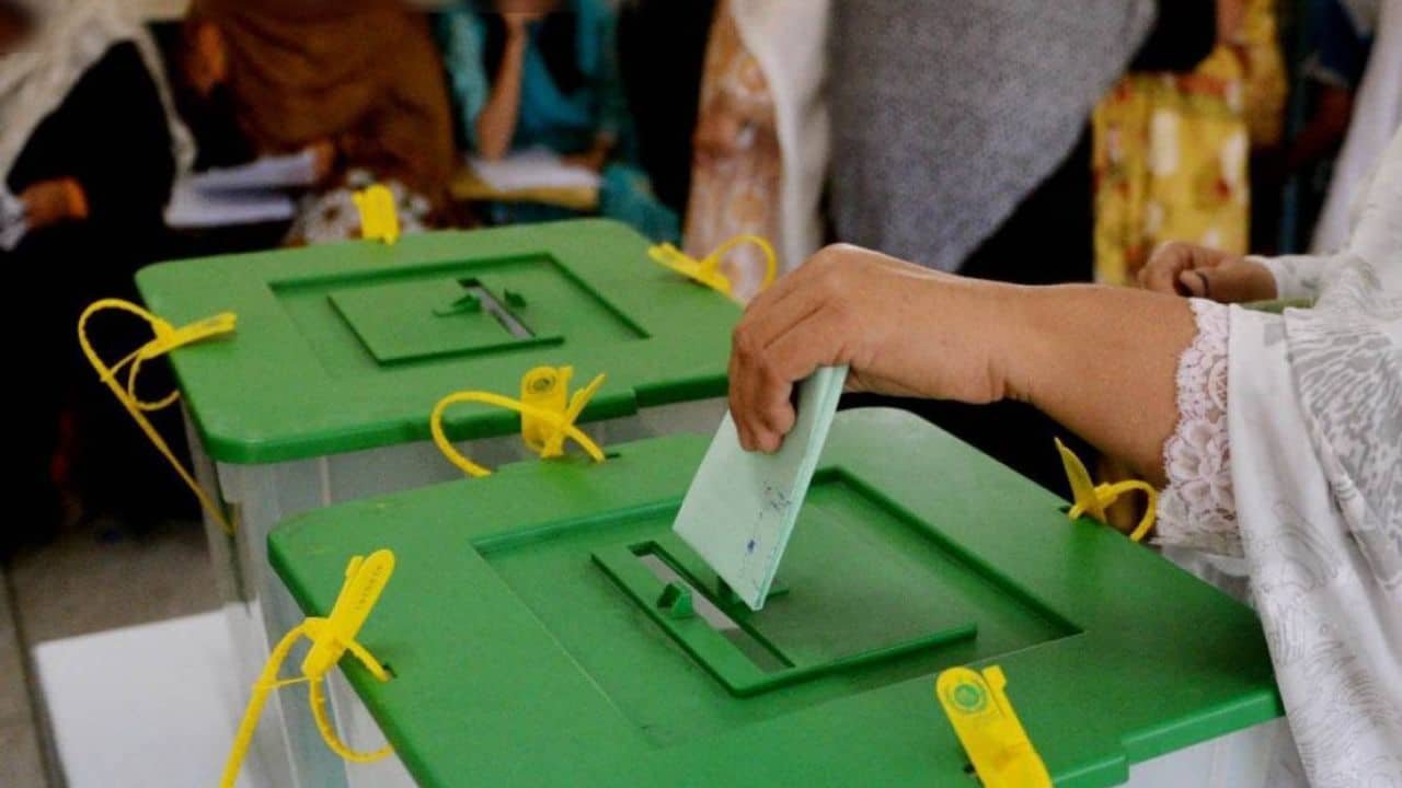 Elections Date; kis nay kia welcome, kaun jaye ga court?