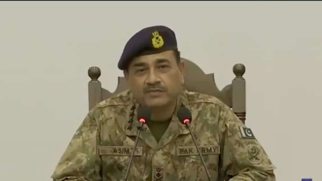 Gen Munir urges women to take part in KP’s ‘progress, development