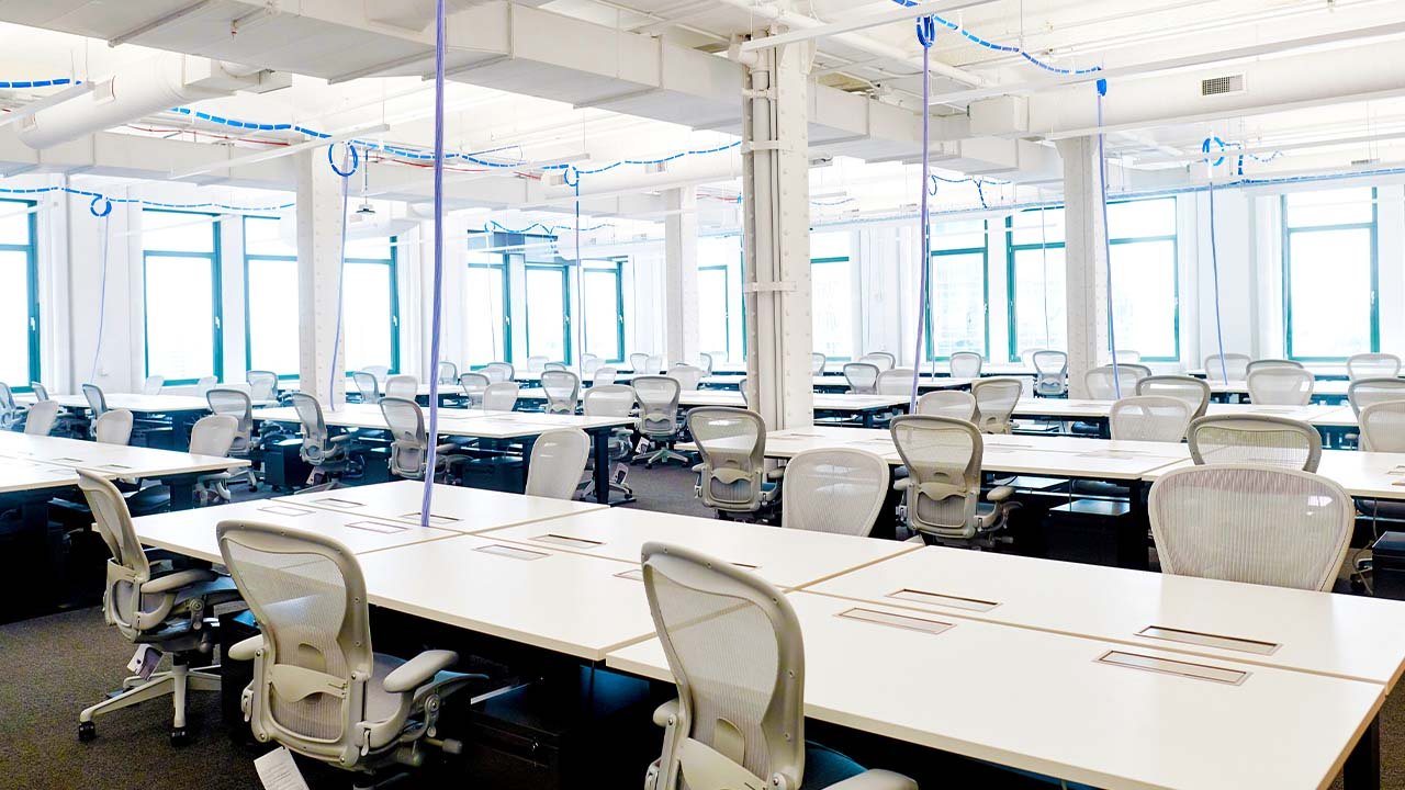 Pakistan plans to establish 5,000 e-working centres to empower freelancers