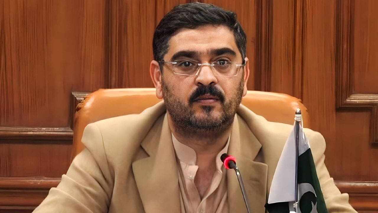 PM Kakar calls for reduction in prices of essential items and services after petrol price cut