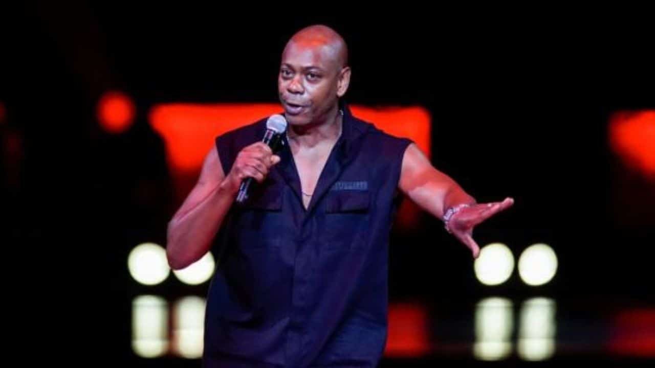 ‘You shut the F up’: Dave Chappelle gives it to Israeli supporter as crowd cheers him on