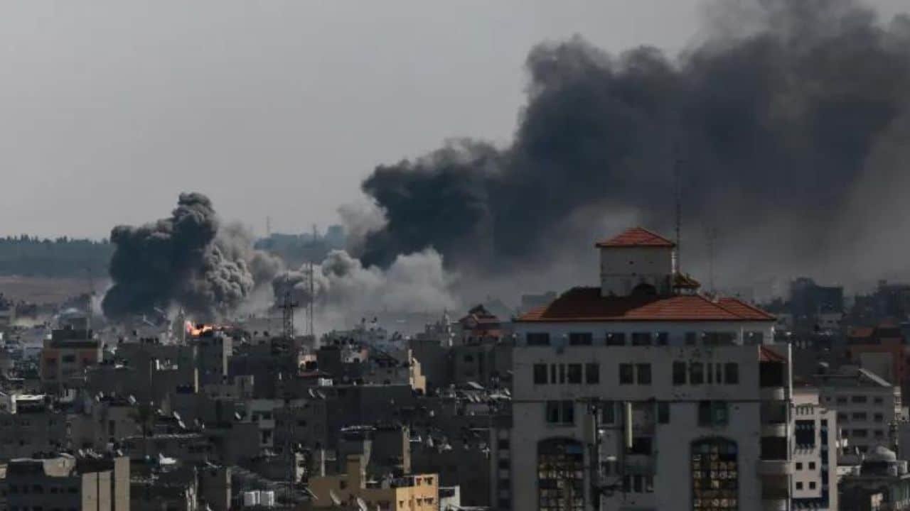 80 per cent of Gaza burns victims are children: What do we know about day 15