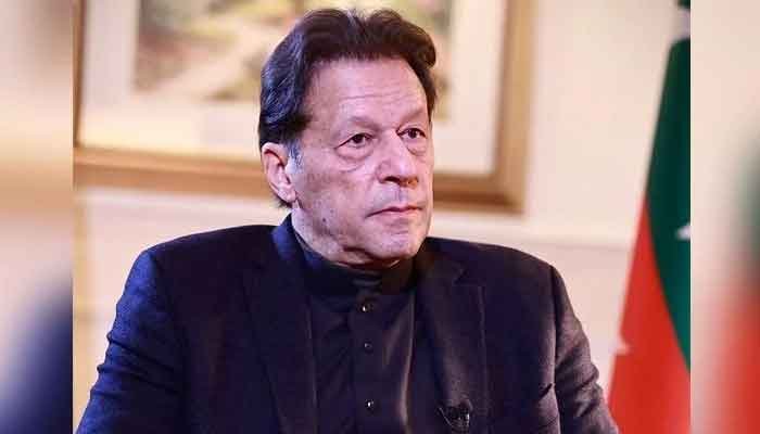 Imran Khan’s lawyer retracts from ‘slow poisoning’ statement