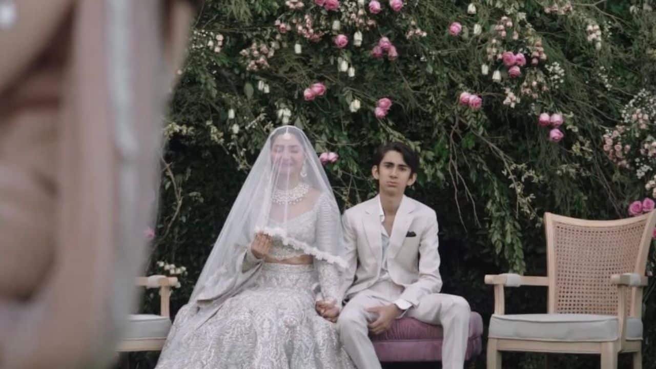 Mahira Khan walks down the aisle with her son and he is so grown up