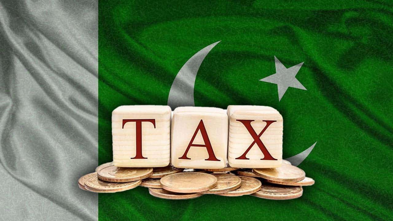 World Bank reverses suggestion to tax Pakistanis earning below Rs50,000 
