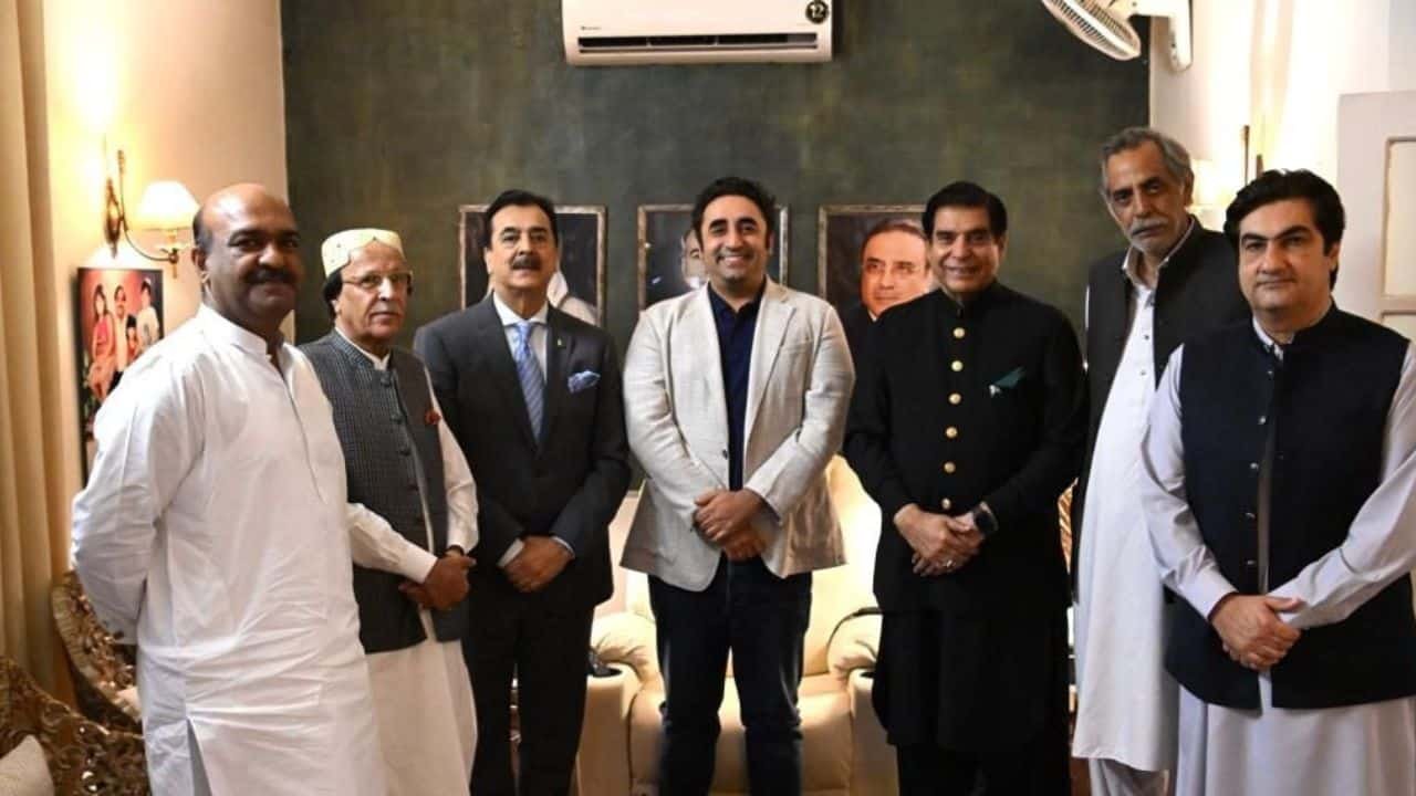 Bilawal Bhutto ki mulaqaatein, Kya ho rahi hain baatein