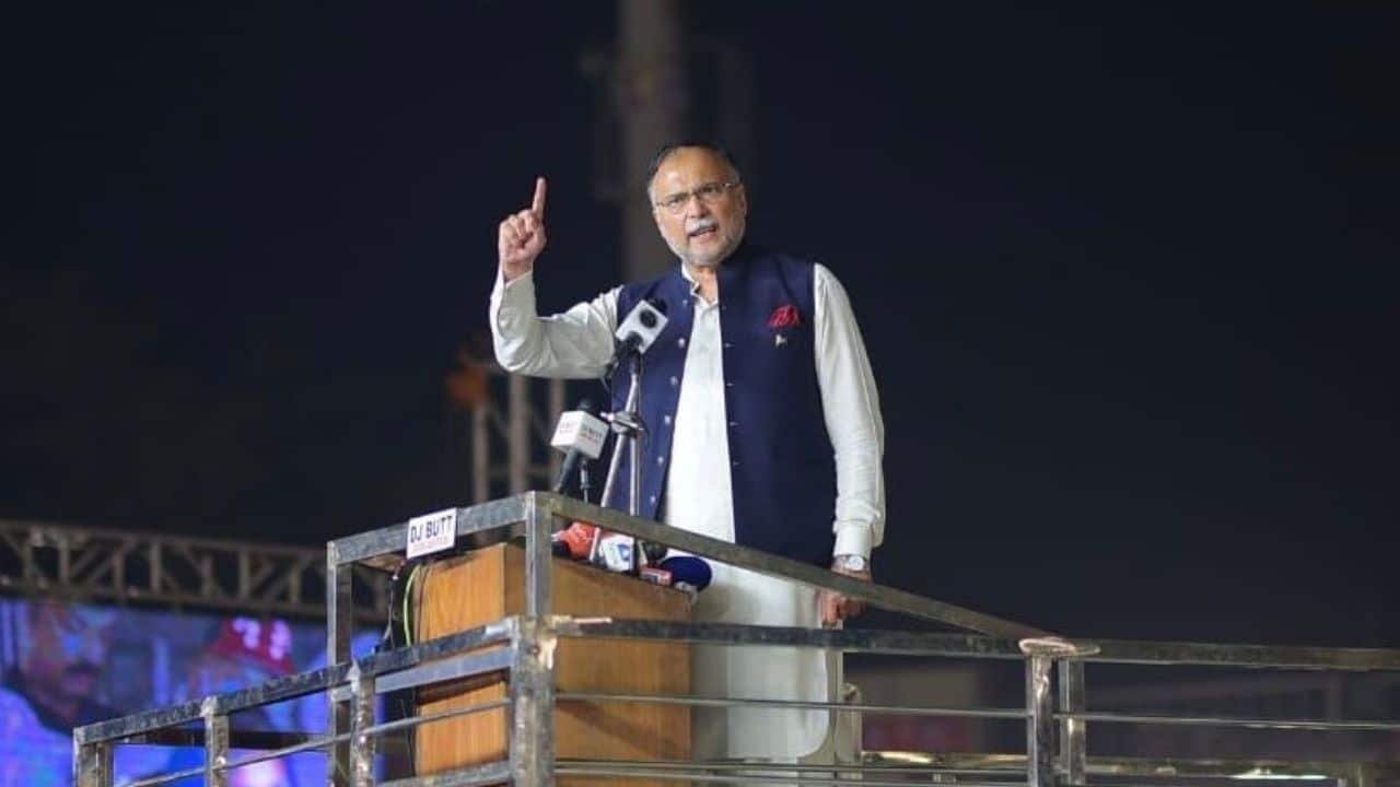 Imran Khan is a virus : Ahsan Iqbal