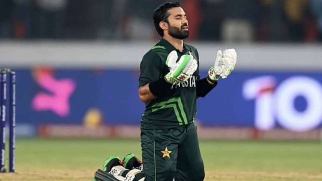 ‘Reading Namaz in front of Indians’; Rizwan targeted by same lawyer who harassed Zainab Abbas