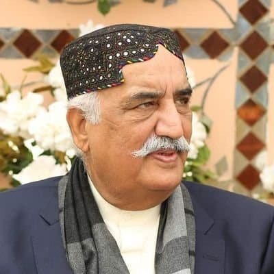 Khursheed Shah hints PM House still in PML-N control