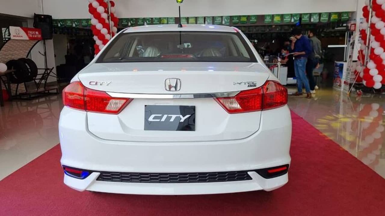 Honda Atlas extends production suspension amid an ongoing parts shortage