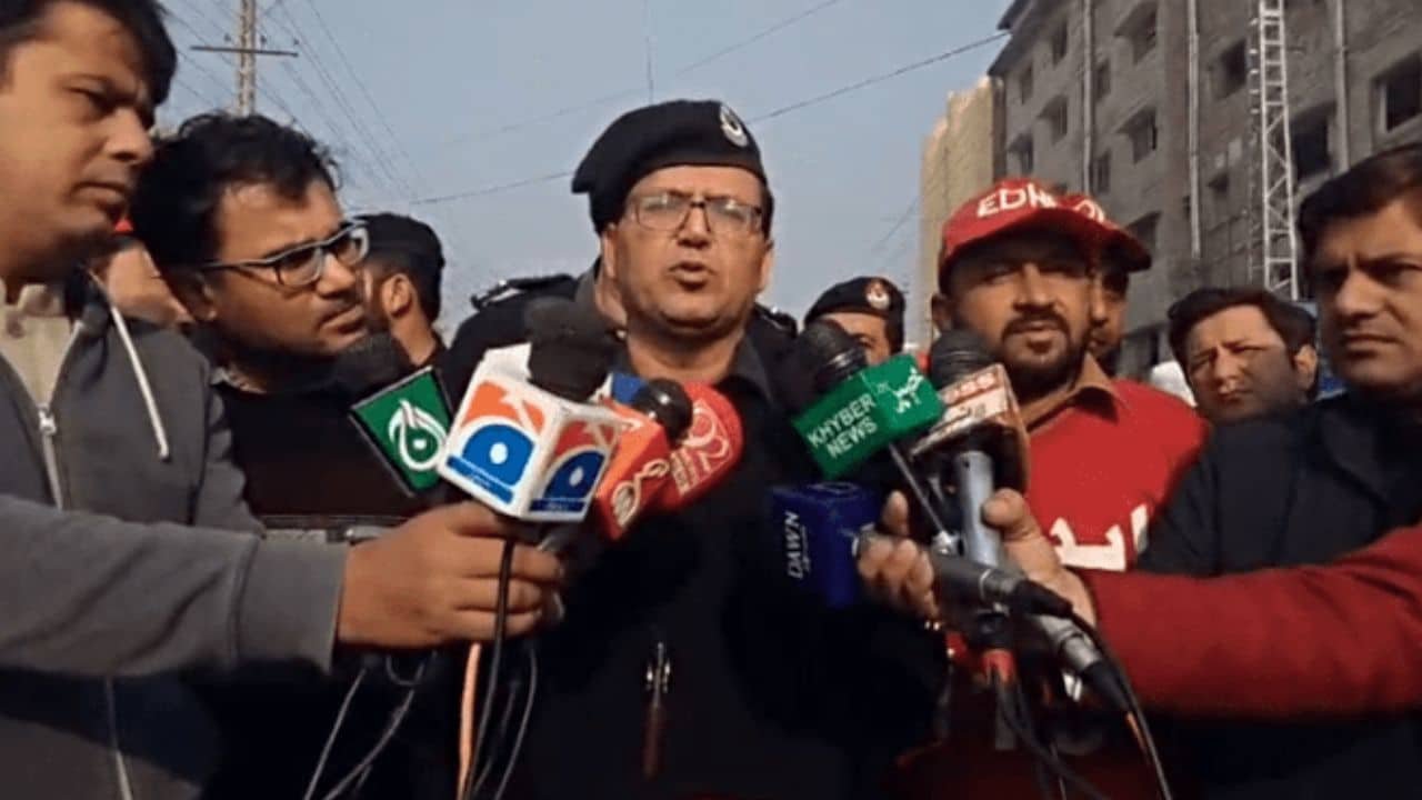 Peshawar: Blast on Warsak Road injures seven, including three children