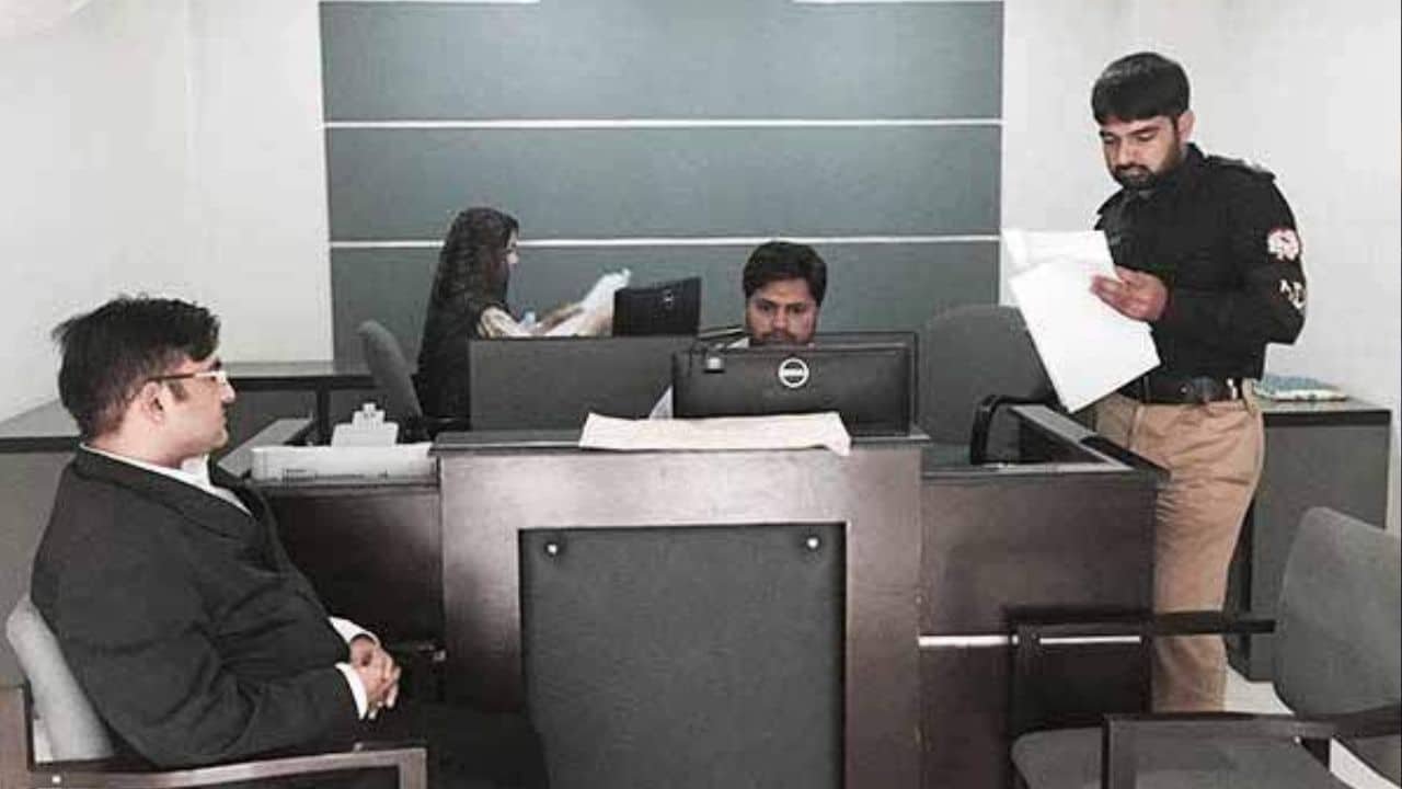 100 million to be spent on upgradation of 84 police stations in Lahore