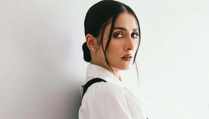 Ayeza Khan safe after on-set accident
