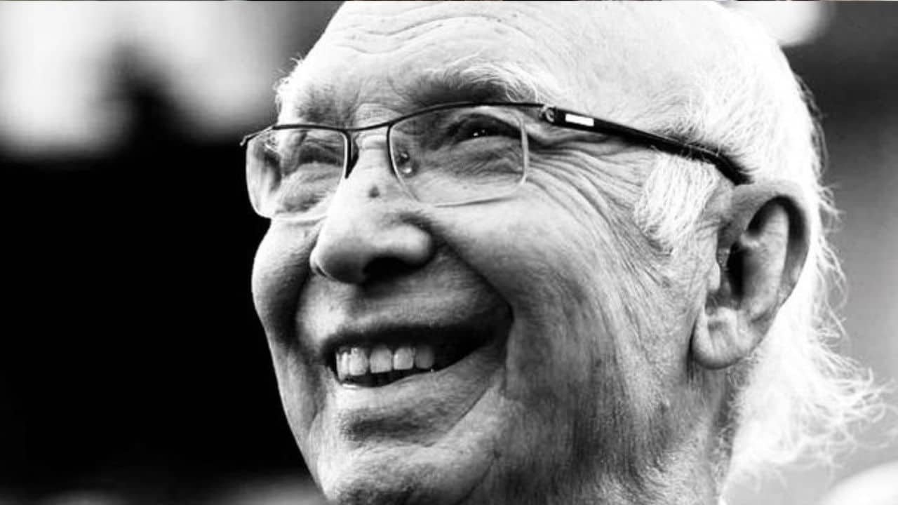Tributes pour in after senior politician Sartaj Aziz’s death