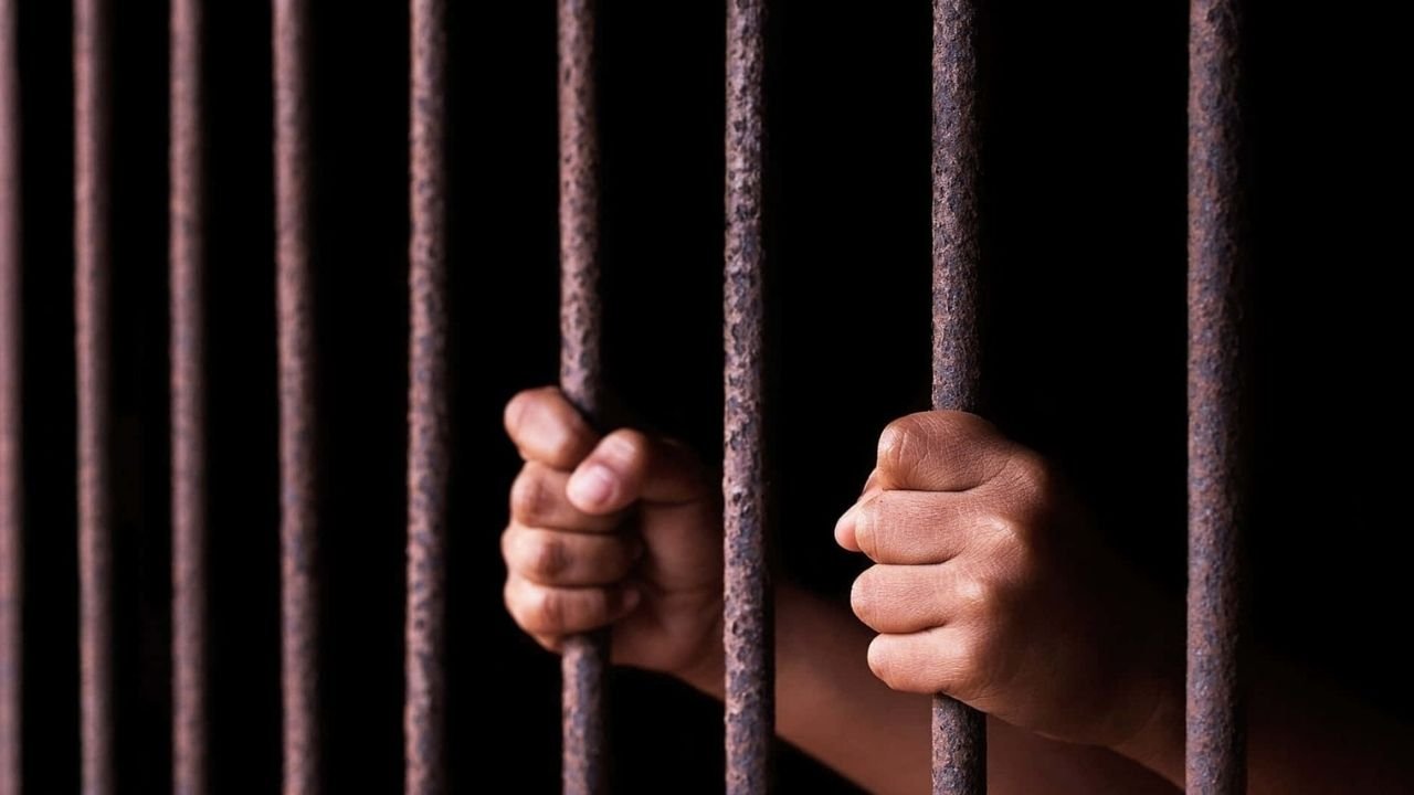 Father in India kills newborn son