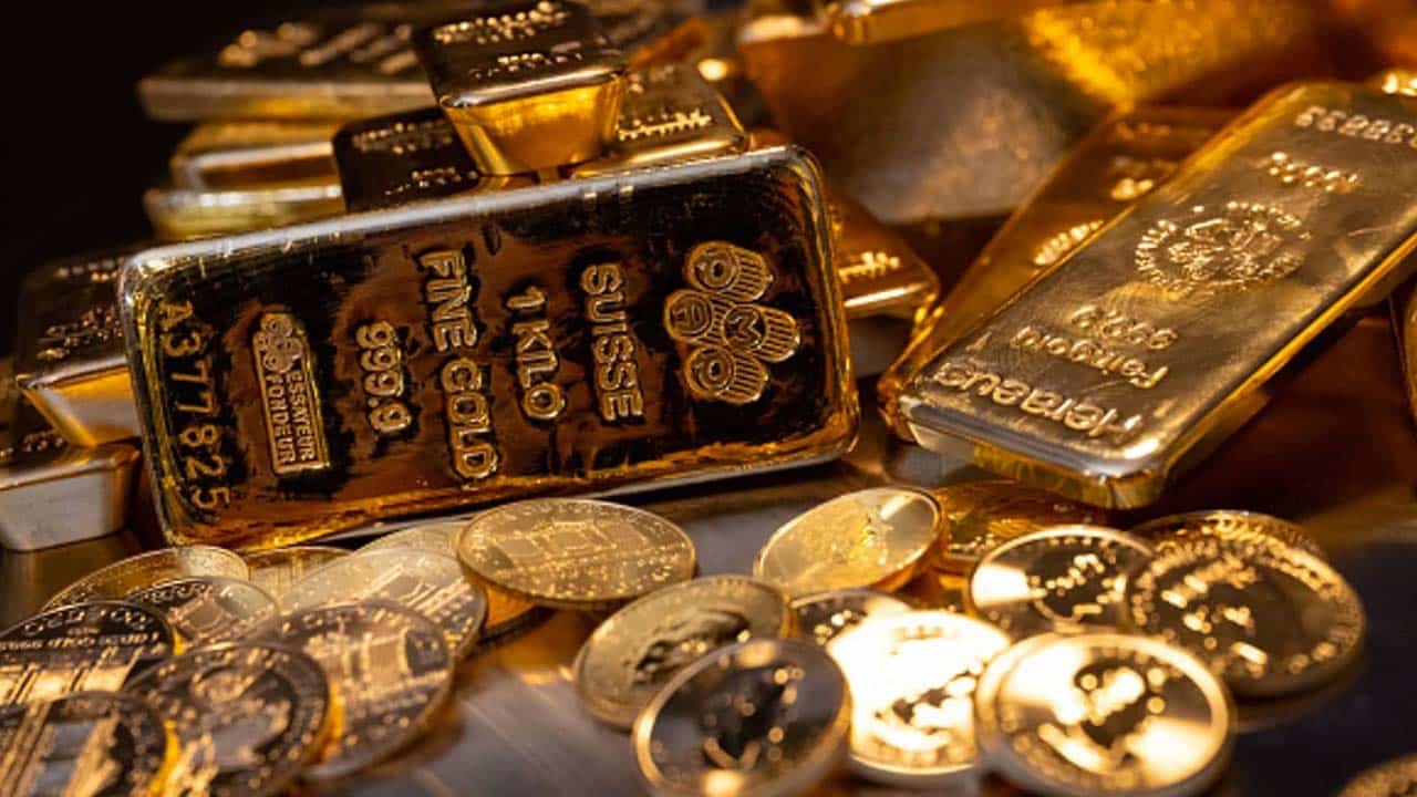 Gold prices in Pakistan wrap up first week of 2024 on a decline
