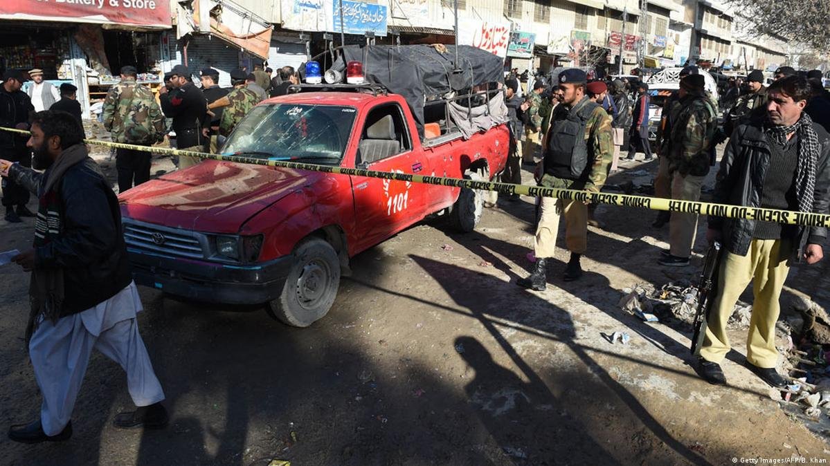 Nine, including four children and police official, injured in Quetta blast