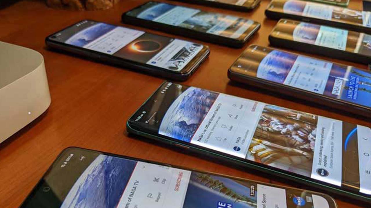 Pakistan sets sights on $5 billion smartphone exports by 2029