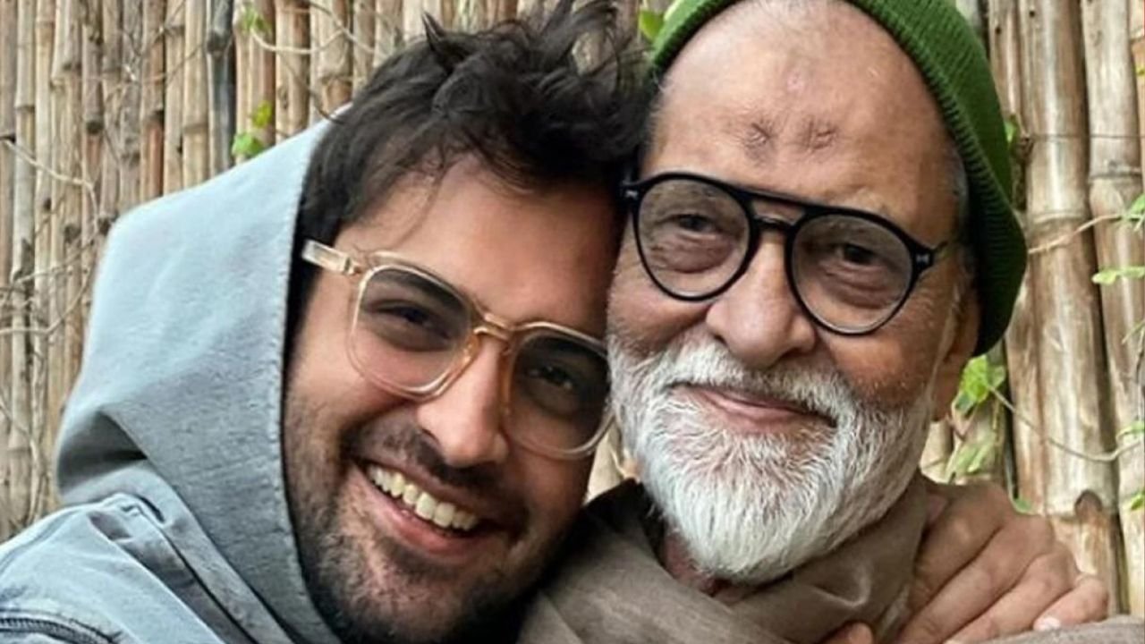 Actor Asad Siddiqui’s father passes away