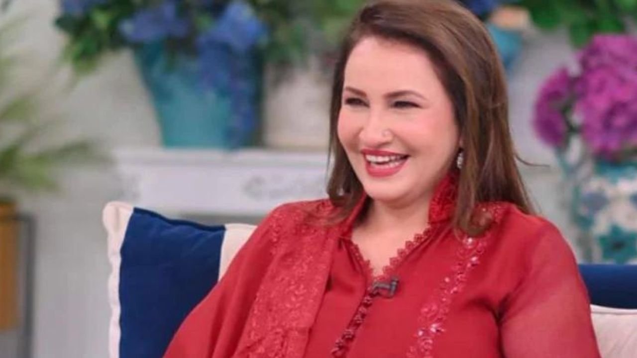 Saba Faisal delighted by message from 22-year-old