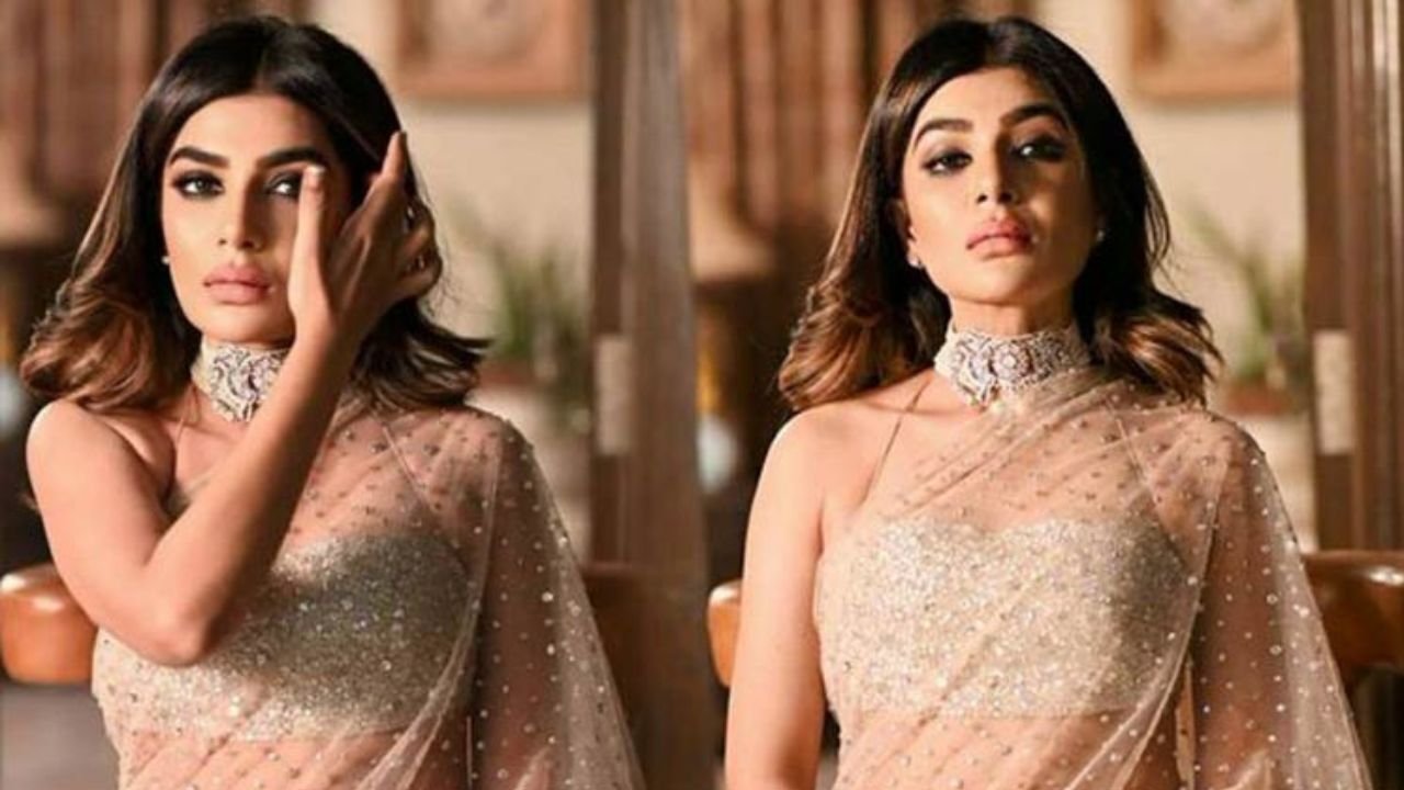 Iffat Omar hits back at haters for judging her clothes