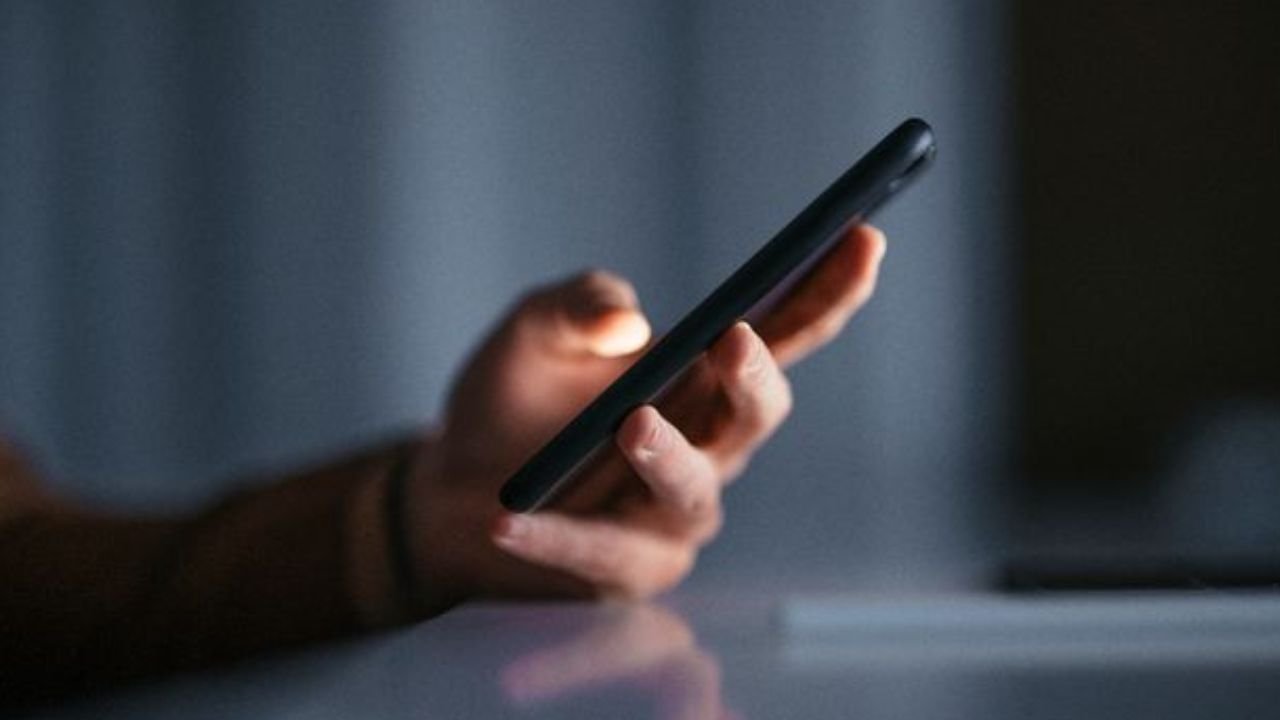 English court jails first offender for ‘cyber-flashing’