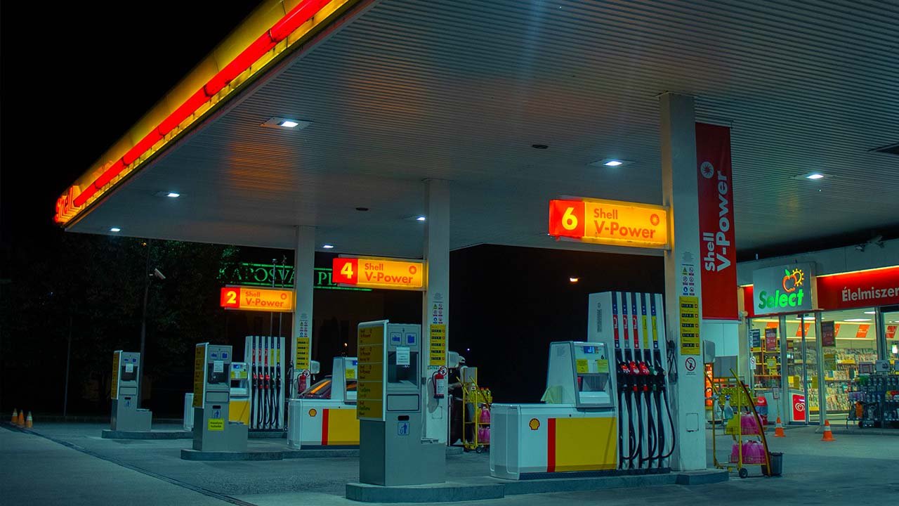 Petrol price increased by Rs4.13 to Rs279.75 per litre