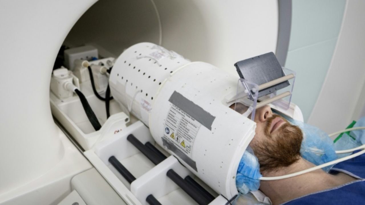 World’s most powerful MRI scans first images of human brain