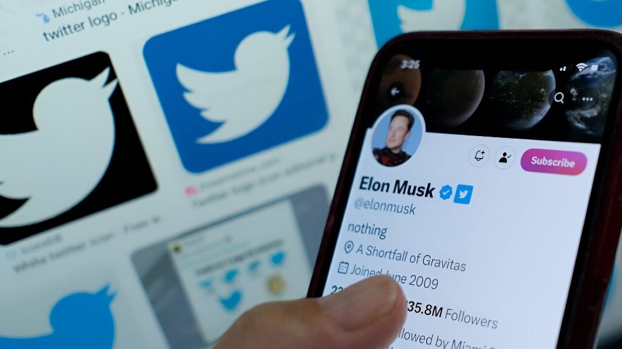 X gives free blue check to big follower accounts