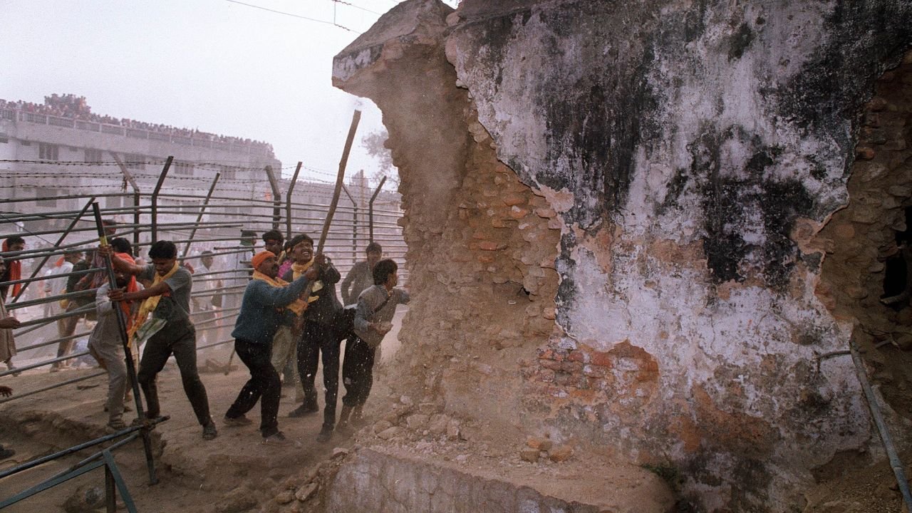 Calls for mosque demolition weigh on India’s Muslim voters
